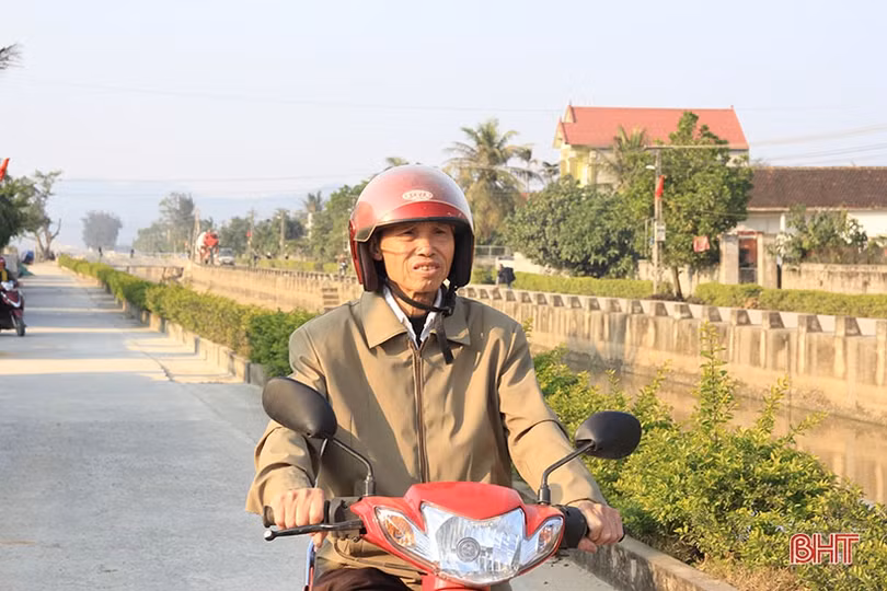Vẹn tròn “2 vai” ở thôn gần 3.100 nhân khẩu của huyện ven biển Hà Tĩnh