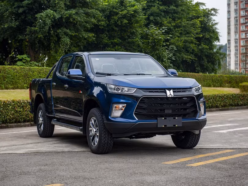 Ra mắt xe bán tải Trung Quốc Qingling to đẹp, giá cực sốc