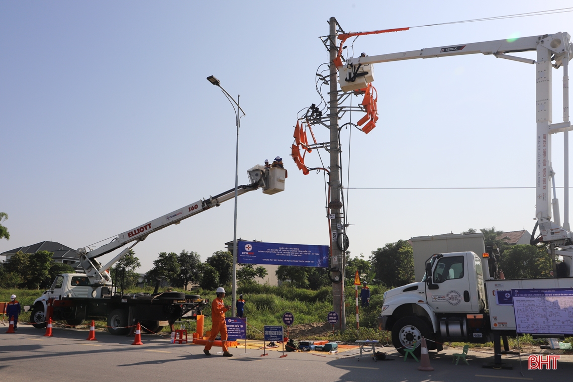 Tổng Công ty Điện lực Miền Bắc diễn tập phòng chống thiên tai, xử lý sự cố tại Hà Tĩnh