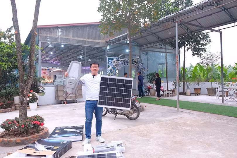 maxsolar1.jpg