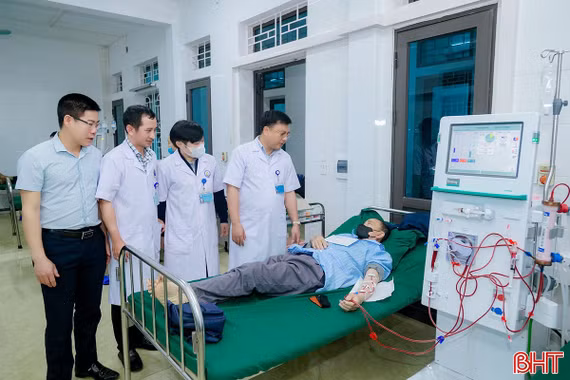 Nâng cao năng lực y tế cơ sở từ đầu tư trang thiết bị và chuyển giao kỹ thuật