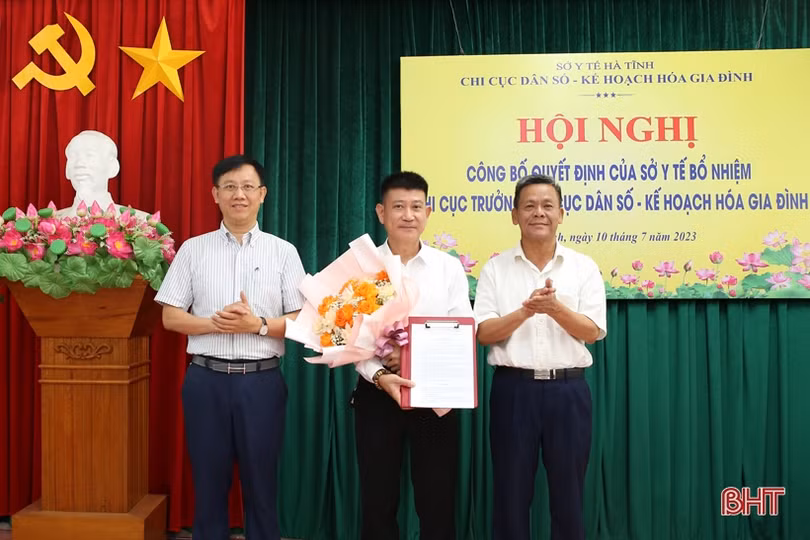 Giám đốc BVĐK Hương Khê làm Chi cục trưởng Chi cục Dân số - KHHGĐ Hà Tĩnh