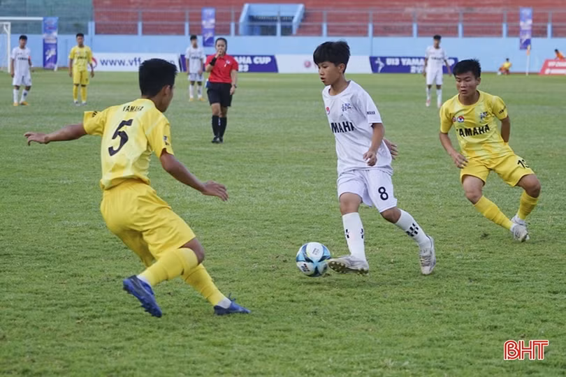 U13 Hồng Lĩnh Hà Tĩnh tuột mất ngôi vô địch trước U13 Sông Lam Nghệ An