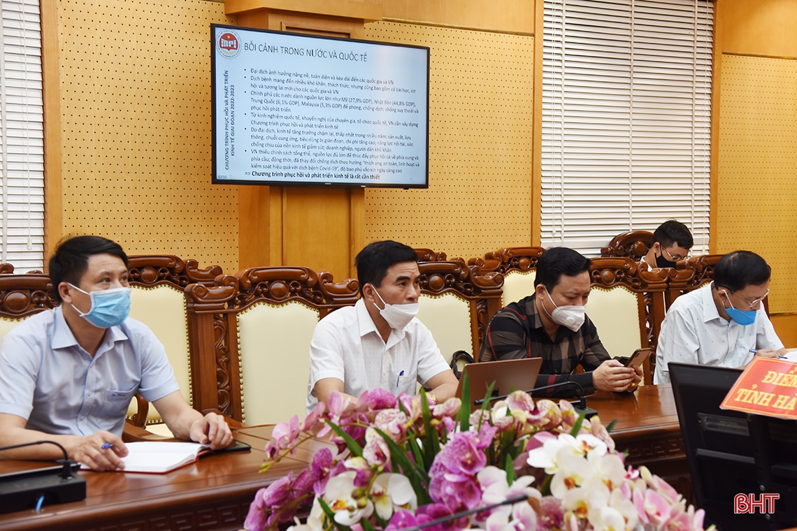 Phát triển địa phương “Phục hồi kinh tế, thích ứng linh hoạt, an toàn với đại dịch COVID-19”
