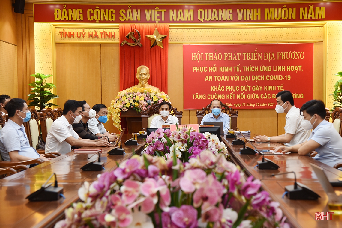 Phát triển địa phương “Phục hồi kinh tế, thích ứng linh hoạt, an toàn với đại dịch COVID-19”