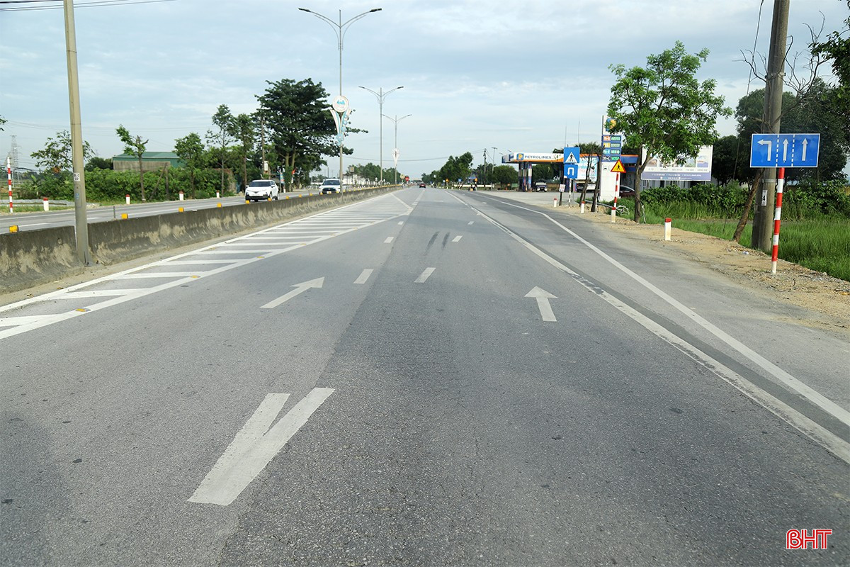 bqbht_br_bat-cap-vach-ke-duong-3a.jpg