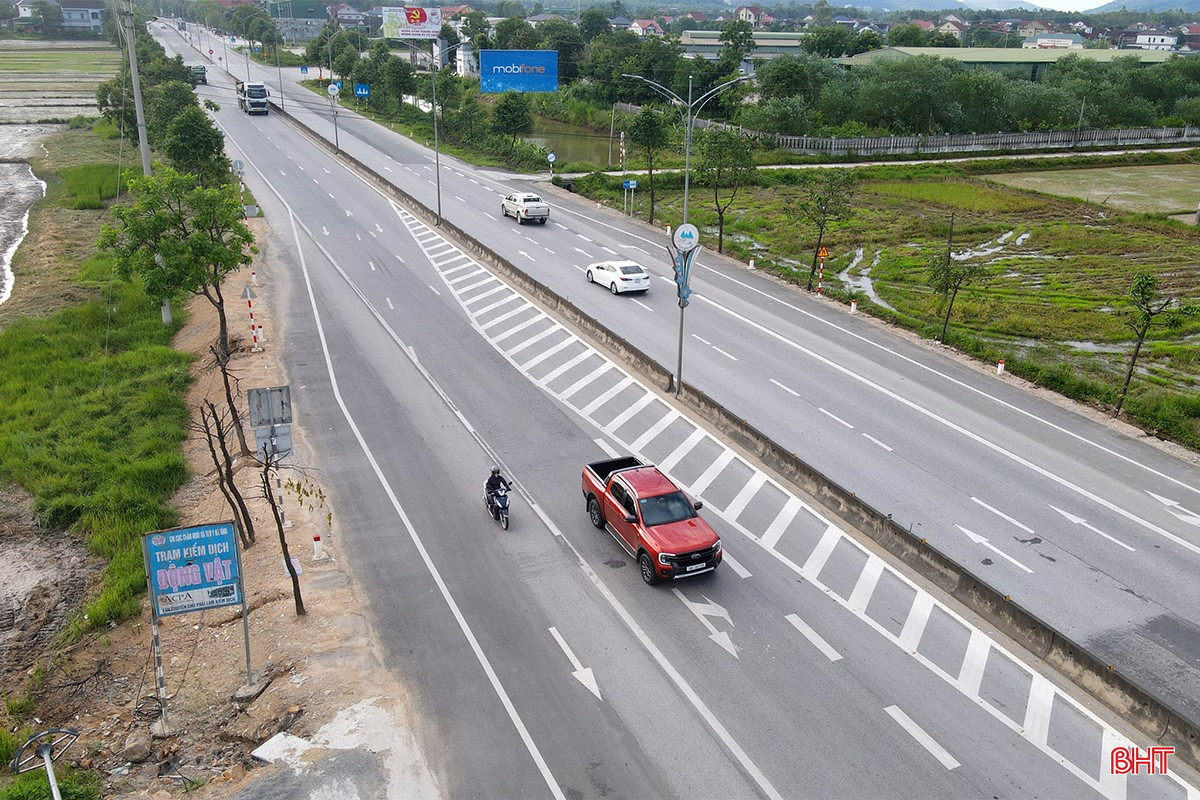 bqbht_br_bat-cap-vach-ke-duong-12.jpg