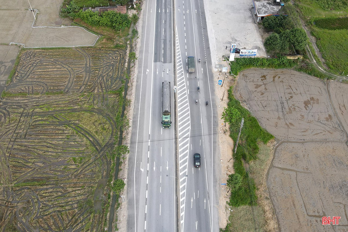 bqbht_br_bat-cap-vach-ke-duong-9b.jpg