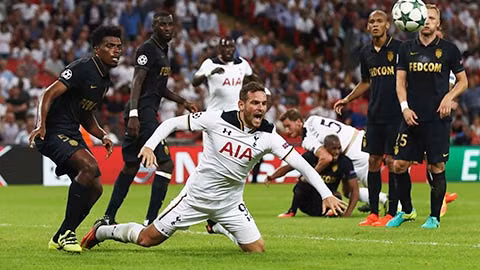 premier league nhung ke dot tien