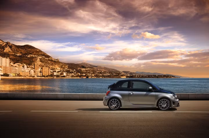 hinh anh fiat 500 ban dac biet mang ten abarth 695 rivale