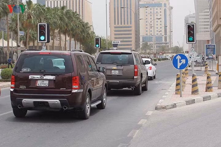 dao quanh duong pho thu do qatar vua bi nhieu nuoc arab co lap