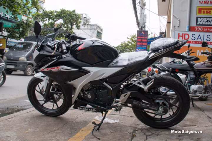 hinh anh honda cbr150r 2017 dau tien ve viet nam voi muc gia hap dan