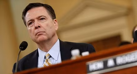 comey doi mat 35 nam tu vi ro ri noi dung tro chuyen voi trump