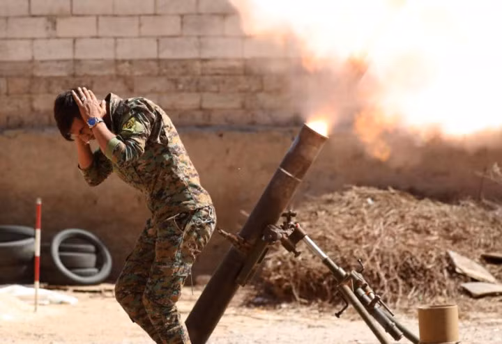 photo duong toi thu do raqqa cua to chuc nha nuoc hoi giao is