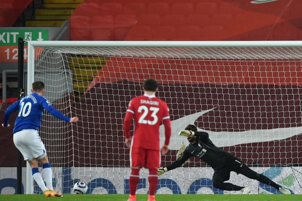 Liverpool thua trận thứ tư liên tiếp ở Premier League