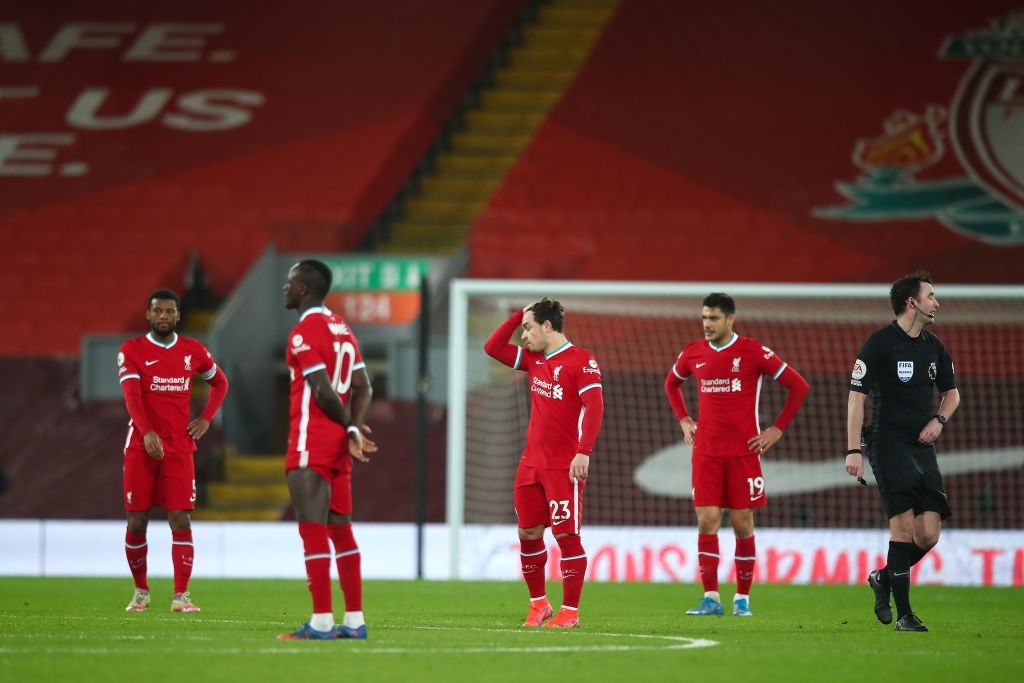 Liverpool thua trận thứ tư liên tiếp ở Premier League