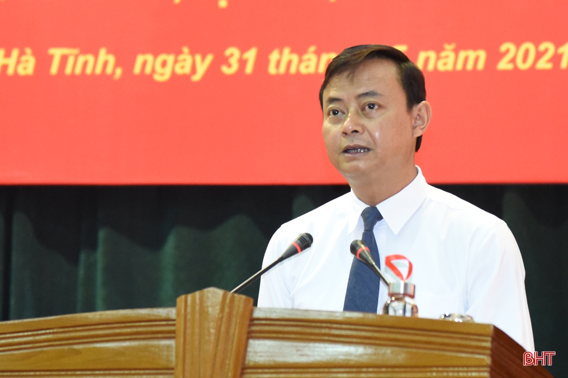 Hà Tĩnh tiếp tục triển khai nghiêm túc, hiệu quả Nghị quyết Trung ương 4 gắn với Chỉ thị 05 của Bộ Chính trị