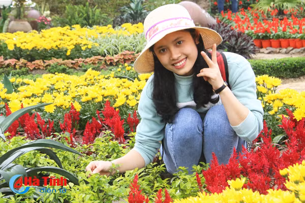 photo hang ngan hoc sinh tp vinh thoa thich voi dong noi