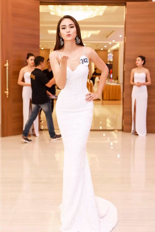 7 my nhan mac dep nhat tuan