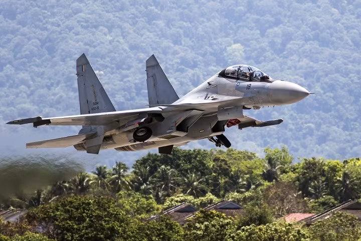 uy luc kinh hoang sieu tiem kich da nhiem su 30 cua nga