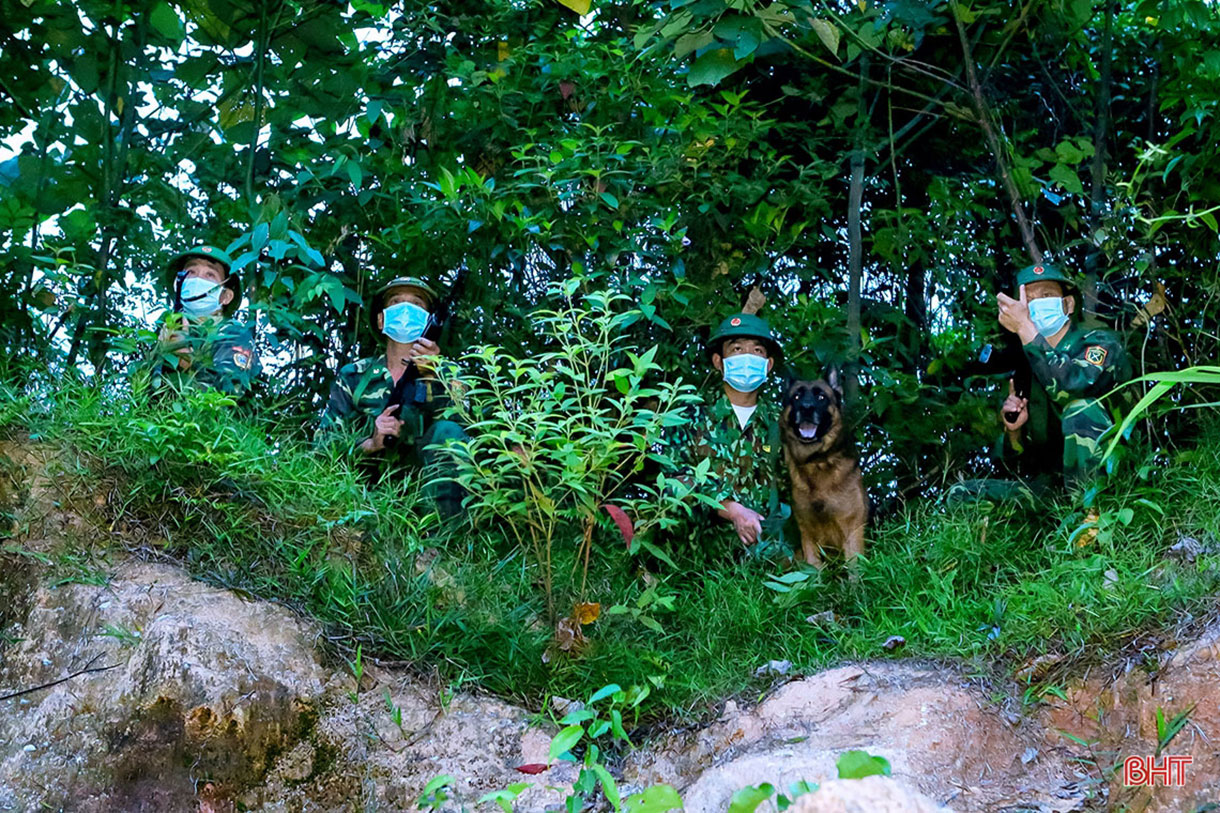 Vang mãi bài ca người lính