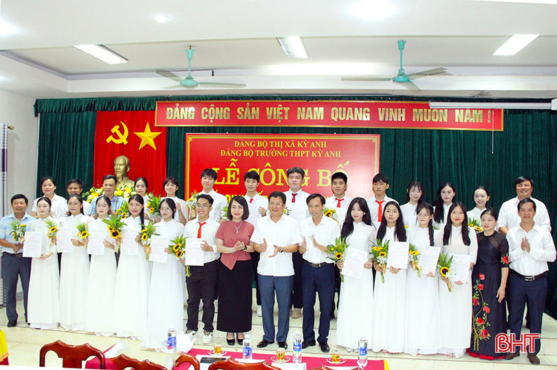 cấp 3.jpg