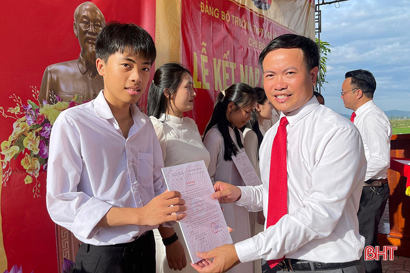 Anh 2a copy.jpg