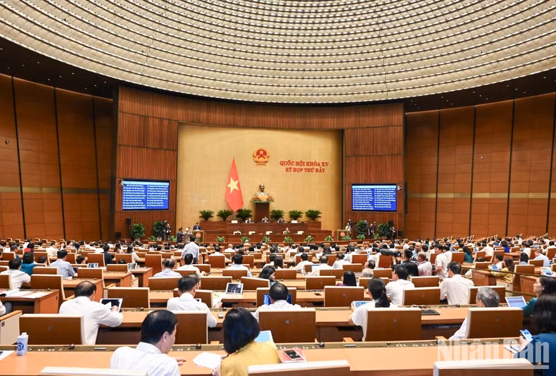 Quang cảnh phiên họp chiều 22/5. (Ảnh: DUY LINH)