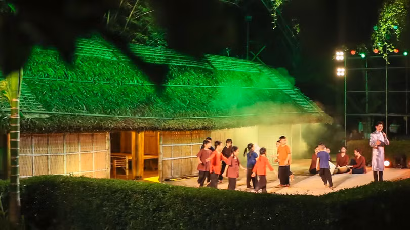 Cầu truyền hình “Làng Sen nuôi chí lớn”. Ảnh: baonghean.vn