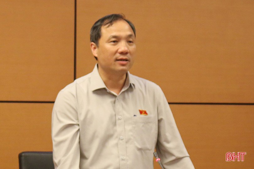 4.ĐBHoangTrungDung.JPG