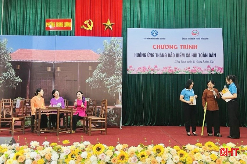 Tiểu phẩm “Lo sớm vẫn hơn” nhắc nhở người dân quan tâm đến việc tham gia BHXH, BHYT.