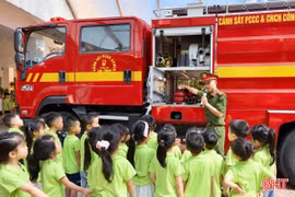 Tuyên truyền phòng chống đuối nước và phòng cháy, chữa cháy cho trẻ em