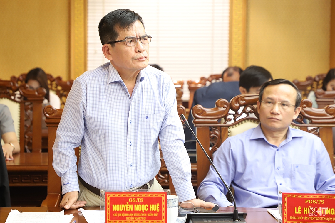 Tư vấn, bàn giải pháp đưa kinh tế Hà Tĩnh tăng trưởng và phát triển bền vững