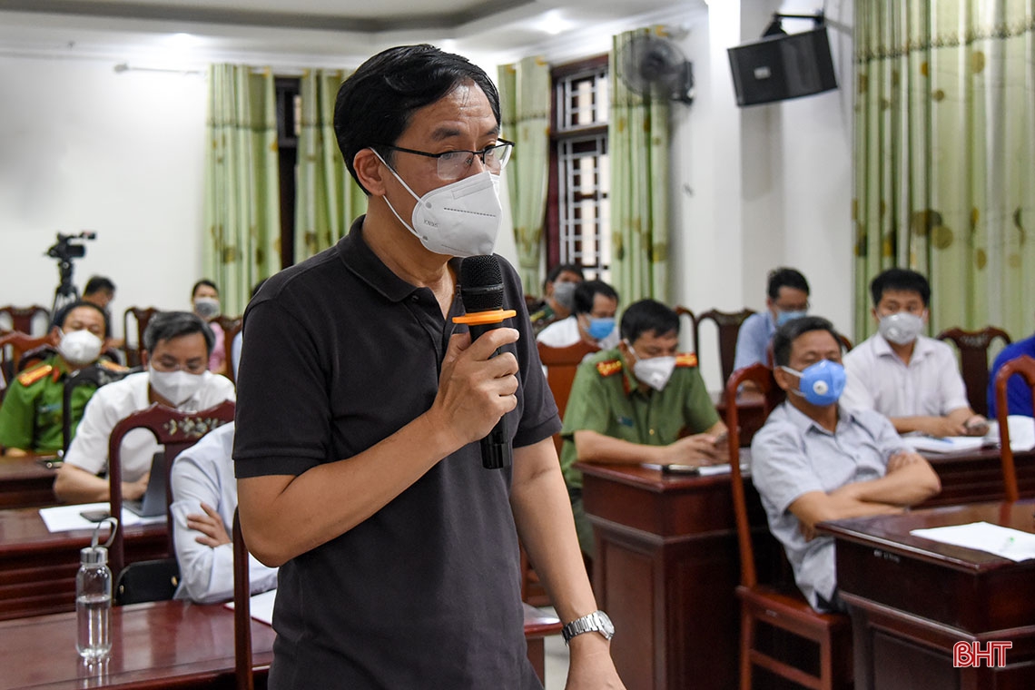Thiết lập vùng cách ly y tế toàn xã Thạch Kim và thị trấn Lộc Hà từ 12 giờ trưa nay