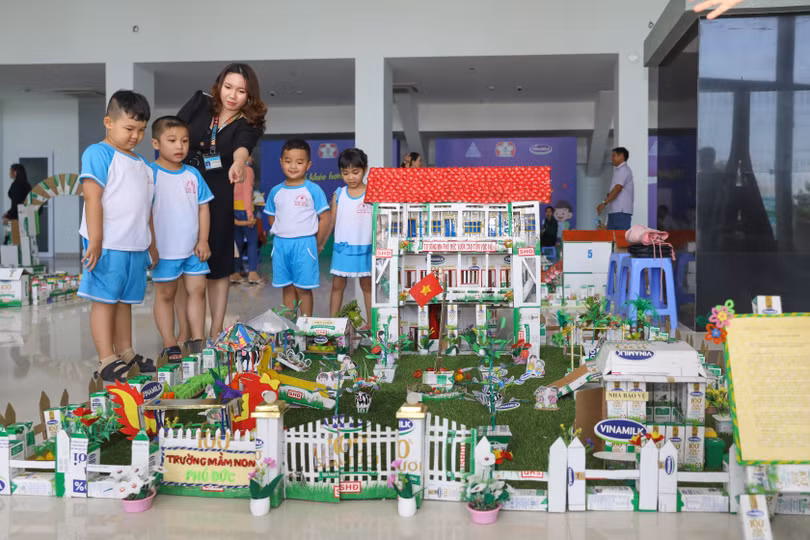 Hơn 46.300 học sinh Vĩnh Long thụ hưởng “Sữa học đường” năm học 2020 - 2021