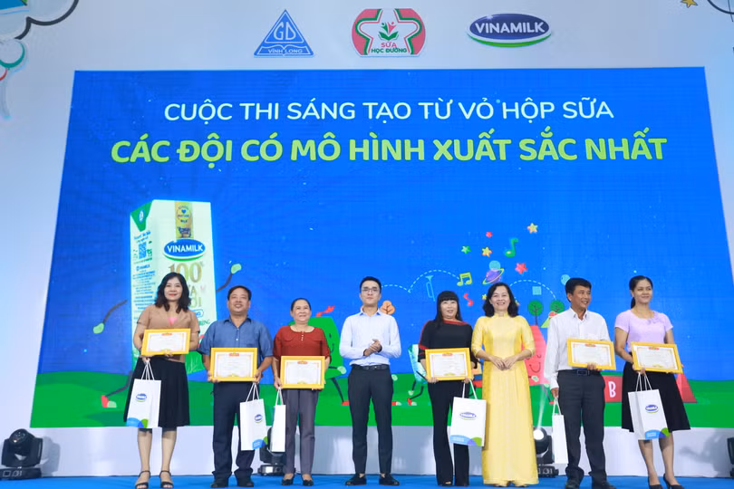 Hơn 46.300 học sinh Vĩnh Long thụ hưởng “Sữa học đường” năm học 2020 - 2021