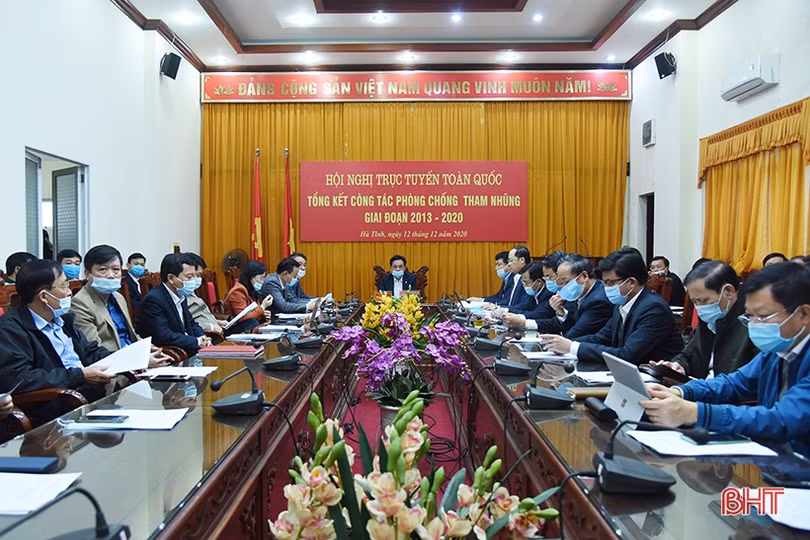 Cả hệ thống chính trị cần vào cuộc mạnh mẽ để phòng chống tham nhũng