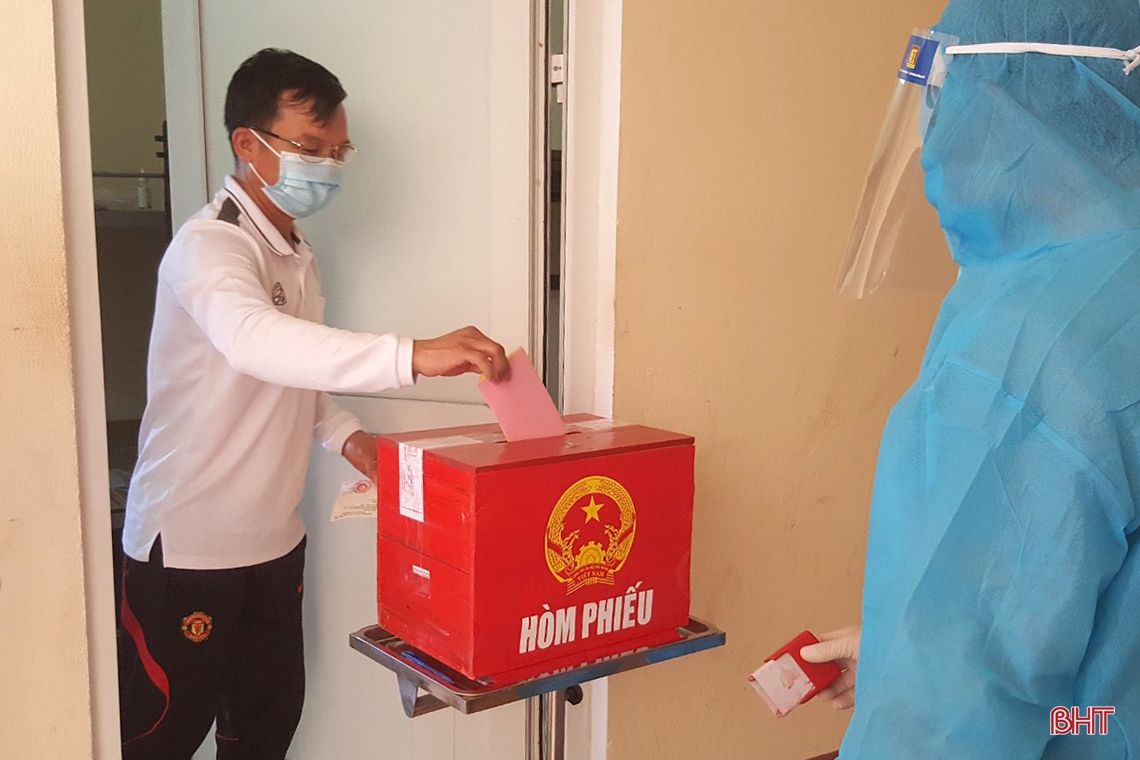 Thành công của cuộc bầu cử nhân lên niềm tin, tạo động lực để Hà Tĩnh đưa nghị quyết đại hội Đảng các cấp vào cuộc sống