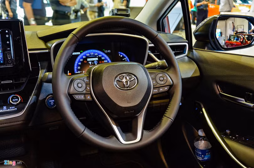 Chi tiết Toyota Corolla Altis 2020 - nhiều nâng cấp, chờ ngày về Việt Nam