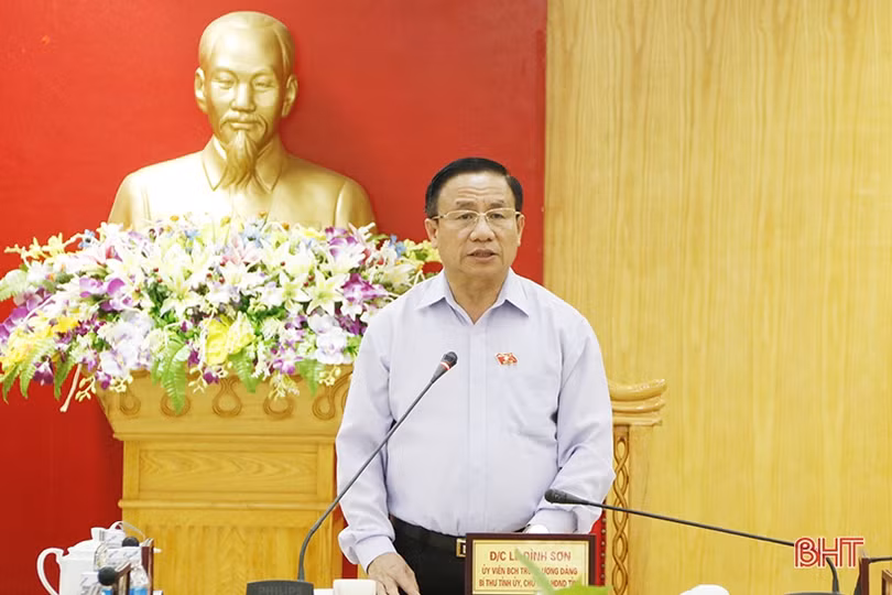 Bí thư Tỉnh ủy chỉ đạo soát xét việc cải sửa các vụ án ở Hà Tĩnh