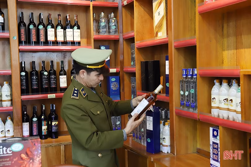 Ngăn chặn hàng lậu, hàng giả xâm nhập thị trường Hà Tĩnh dịp Tết Nguyên đán