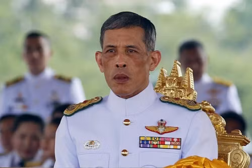 thai tu mang ham tuong noi ngoi quoc vuong thai lan