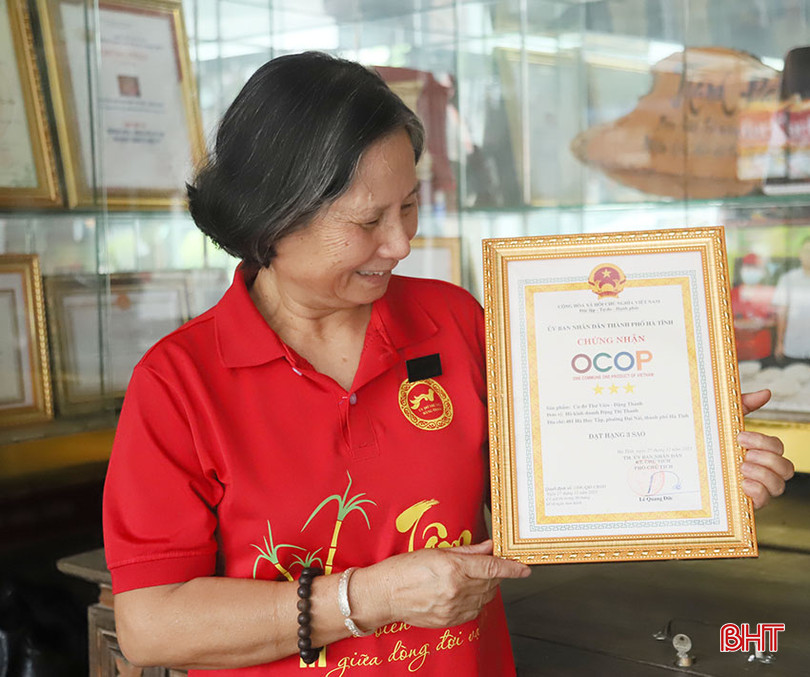 Bà Đặng Thị Thanh mong muốn giữ gìn thương hiệu Cu đơ Thư Viện khi tiếp cận các nền tảng bán hàng.