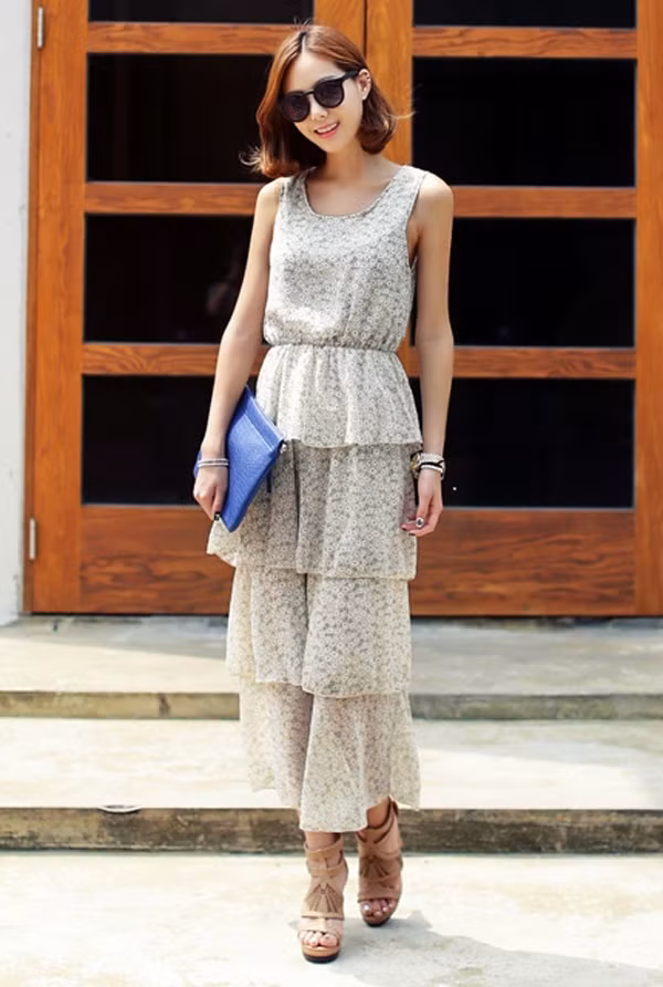 6 chiec vay dang duoc gioi tre lang xe nhiet tinh