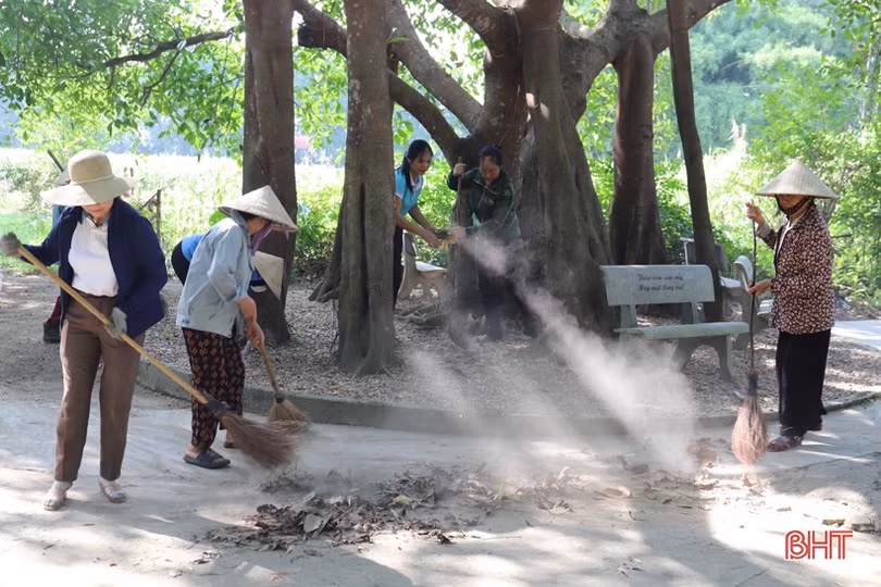 Người “truyền lửa” cho các phong trào ở địa phương