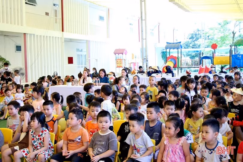 Hấp dẫn cuộc thi gương mặt tài năng nhí của học sinh iSchool Hà Tĩnh