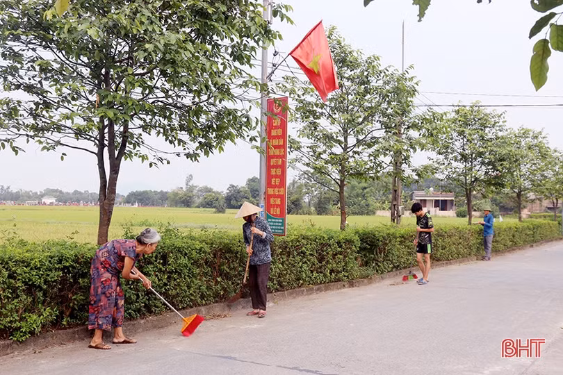 Sơ kết giữa nhiệm kỳ đại hội đảng bộ các cấp ở Hà Tĩnh: Đánh giá khách quan, bổ sung các giải pháp quan trọng