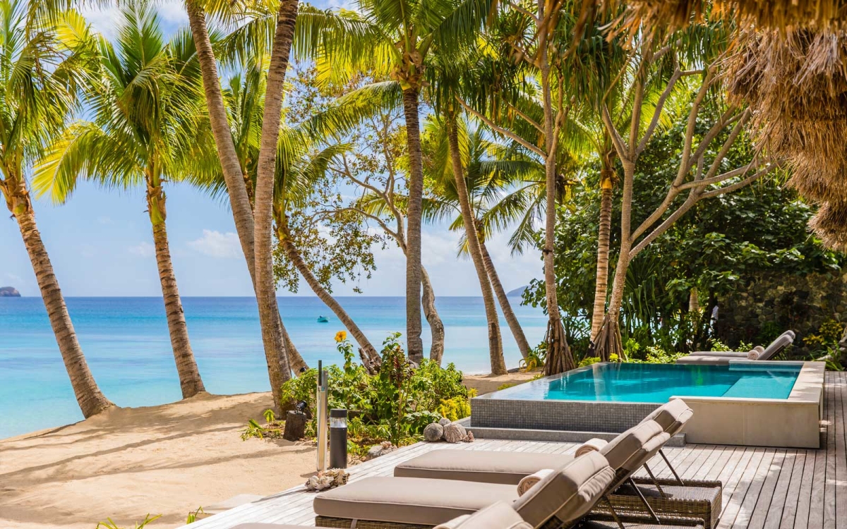 Những resort đắt đỏ để “trốn cả thế giới”