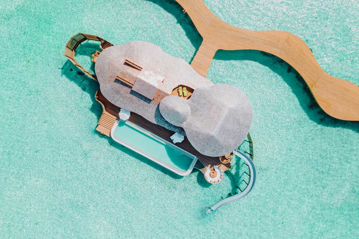 Những resort đắt đỏ để “trốn cả thế giới”