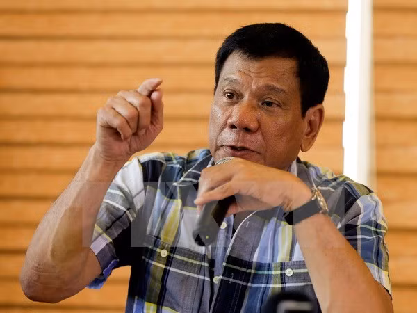ong rodrigo duterte tro thanh tan tong thong philippines